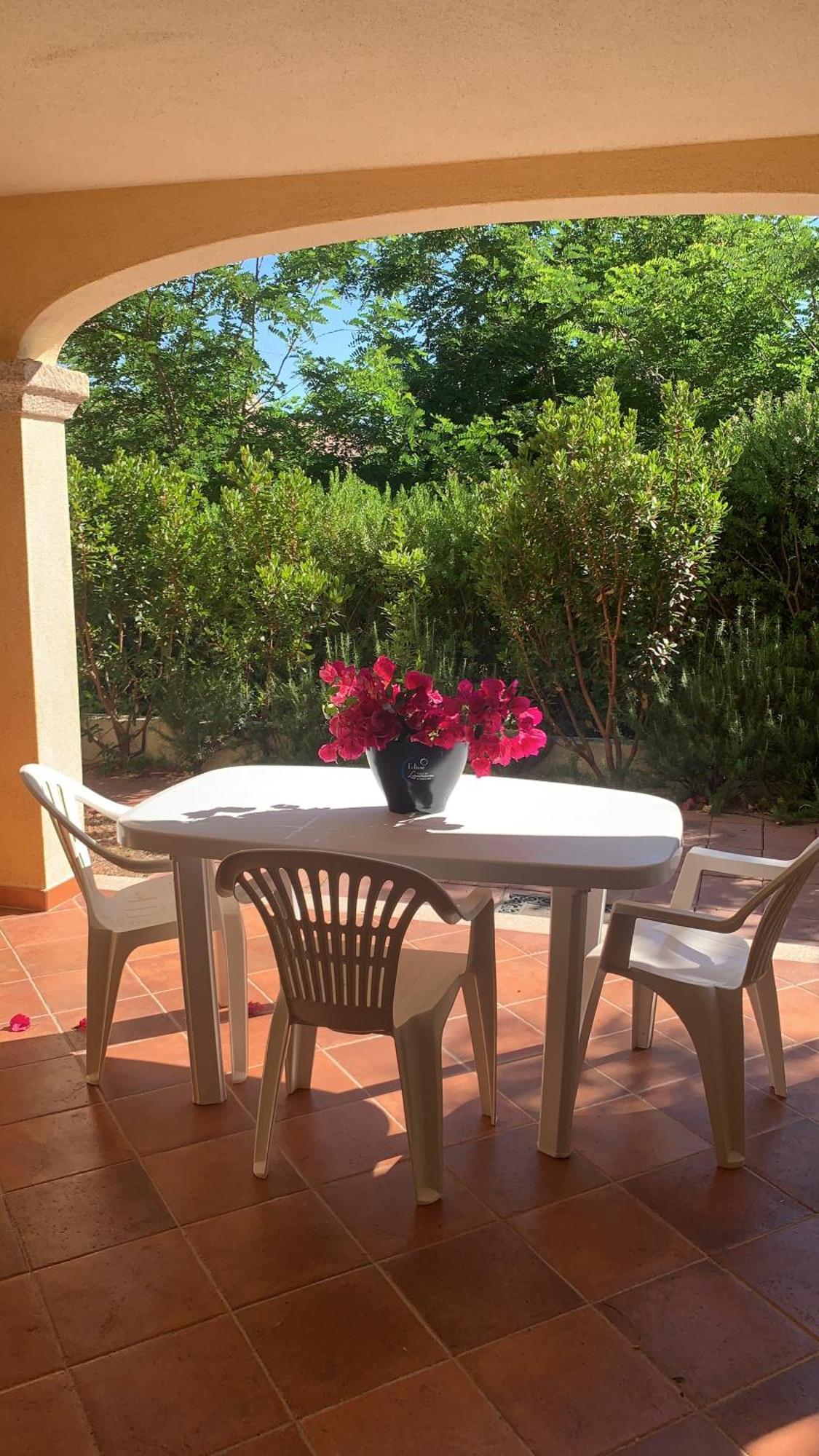 Villa Borgo Bellavista Badesi Exterior foto